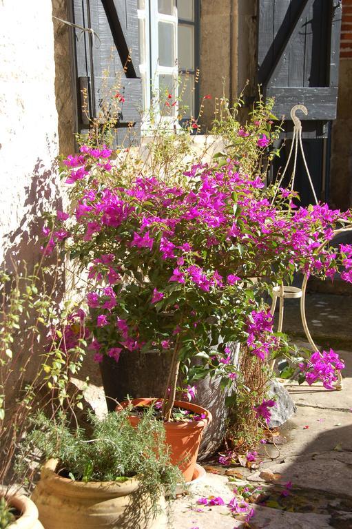 Auberge Lion D'Or Saint-Antonin-Noble-Val Room photo