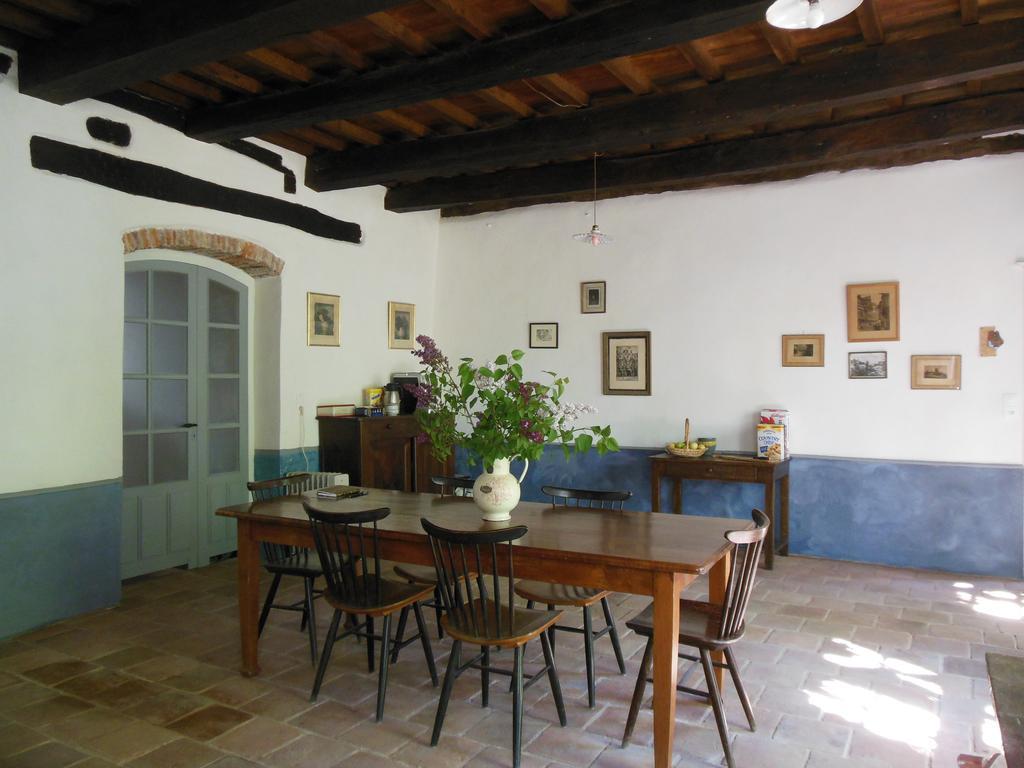 Auberge Lion D'Or Saint-Antonin Exterior photo