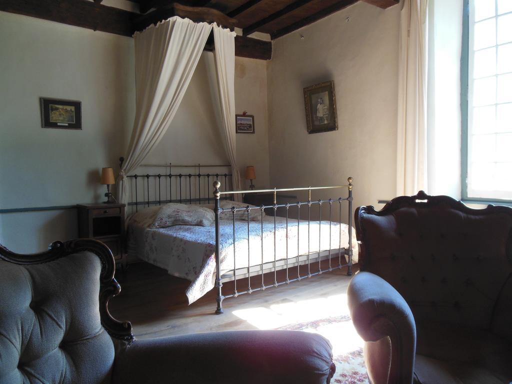 Auberge Lion D'Or Saint-Antonin Exterior photo